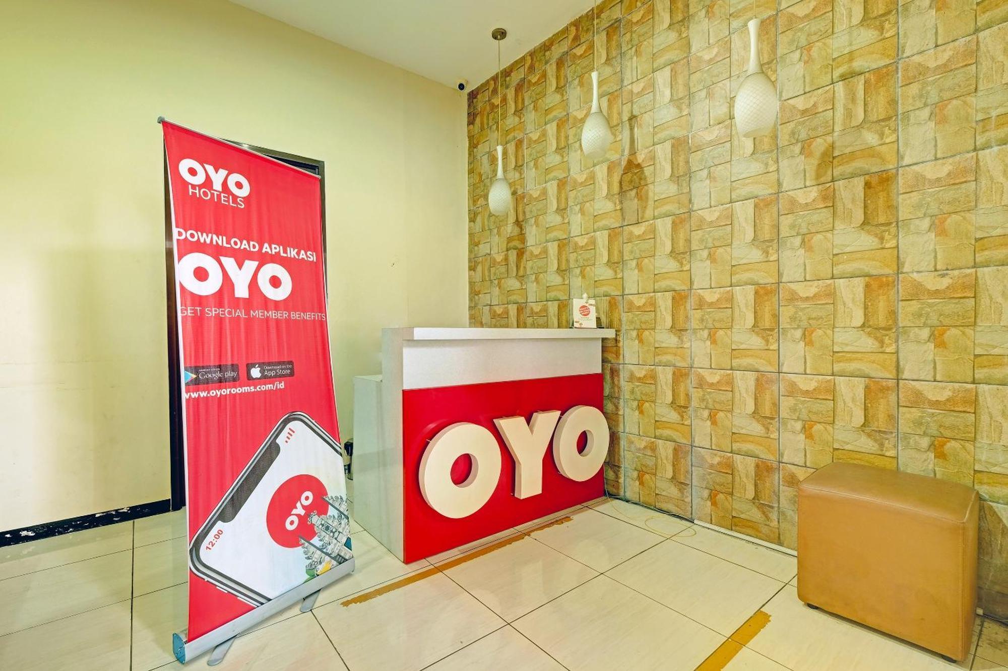Sky Guesthouse Semarang Exteriér fotografie