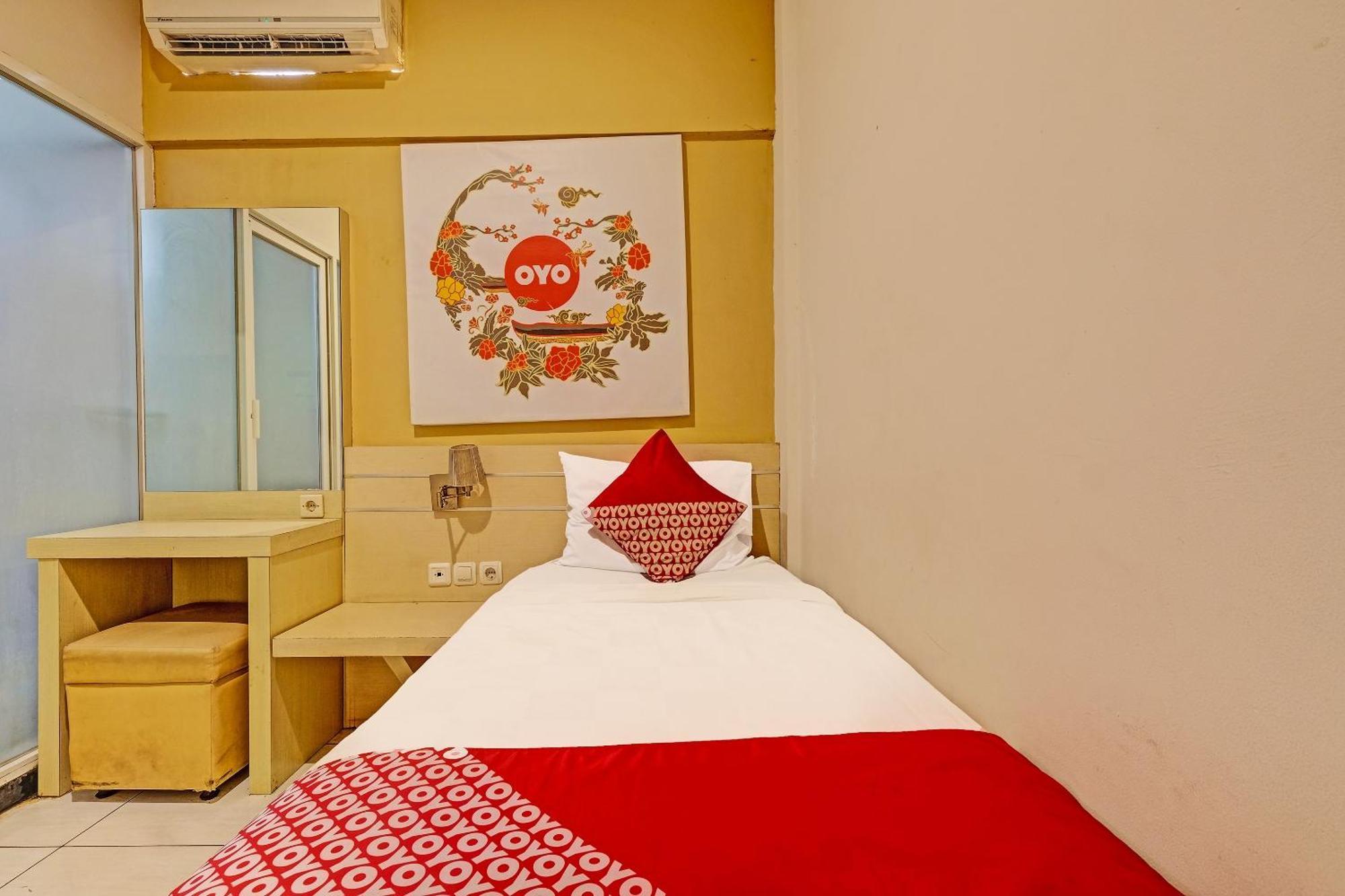 Sky Guesthouse Semarang Exteriér fotografie