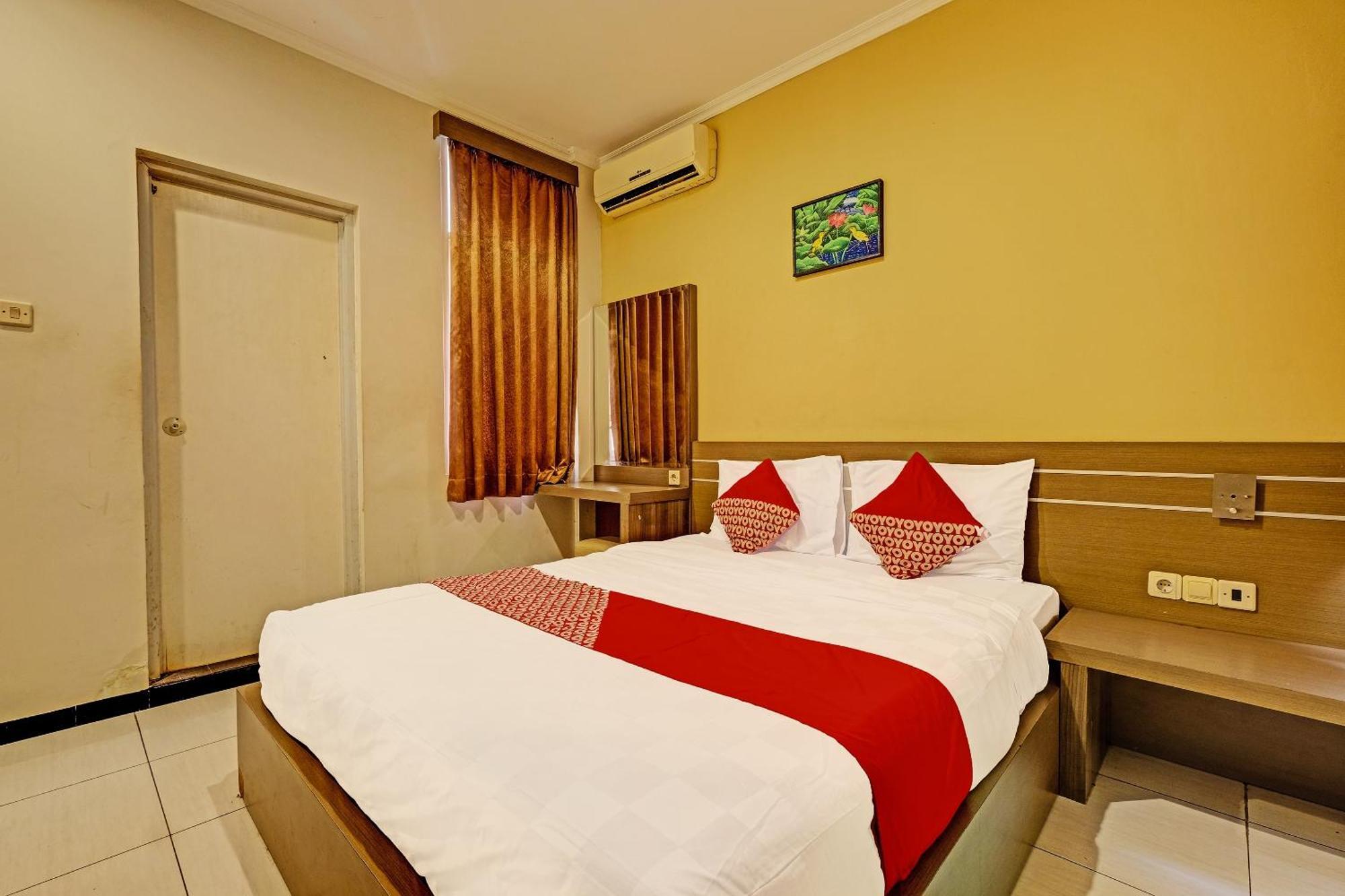 Sky Guesthouse Semarang Exteriér fotografie