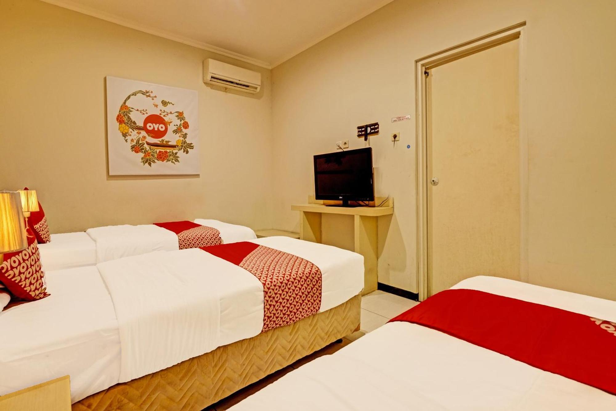 Sky Guesthouse Semarang Exteriér fotografie