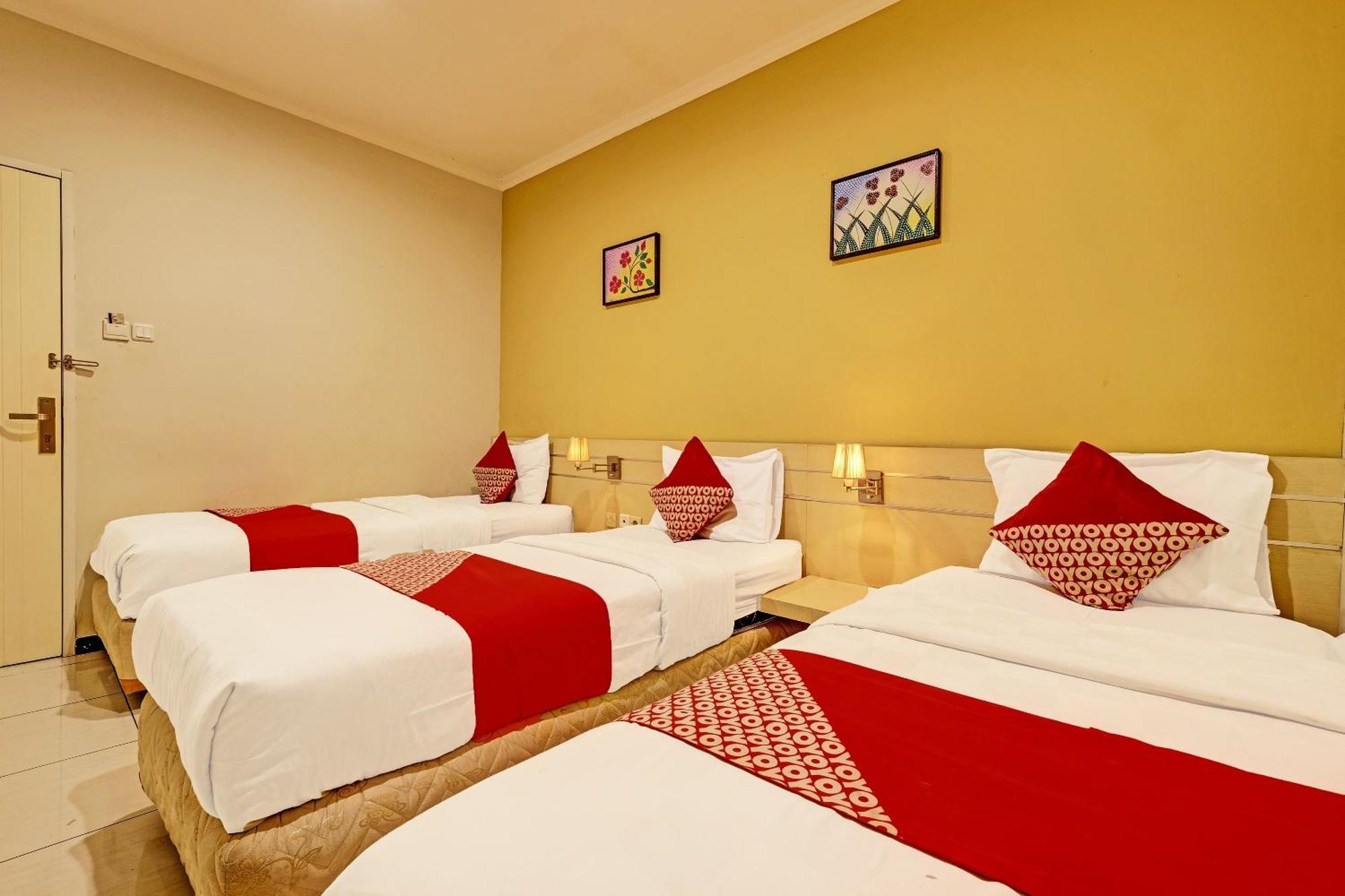 Sky Guesthouse Semarang Exteriér fotografie